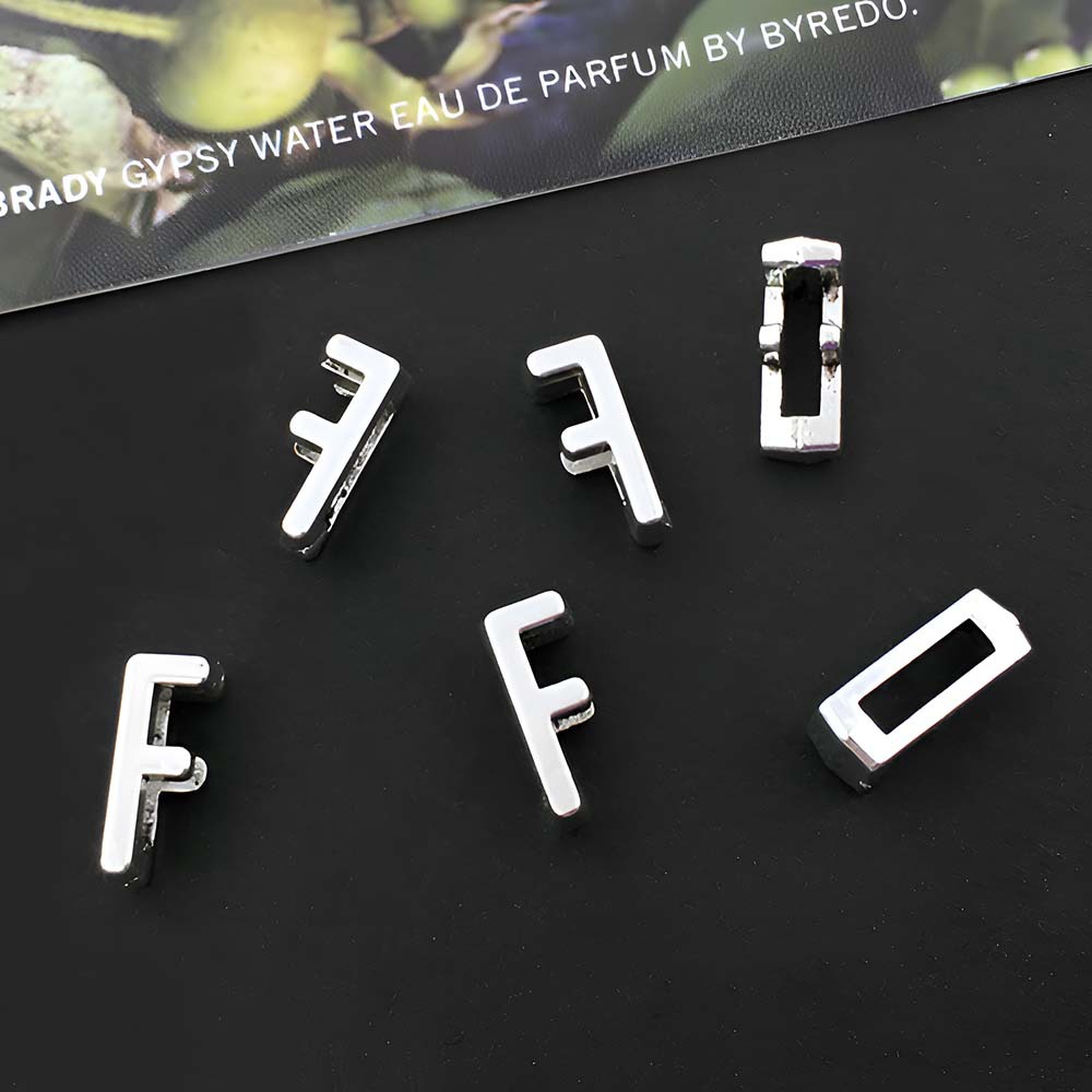 7:1 ancient silver perforated letter F-5x10mm-0.4g