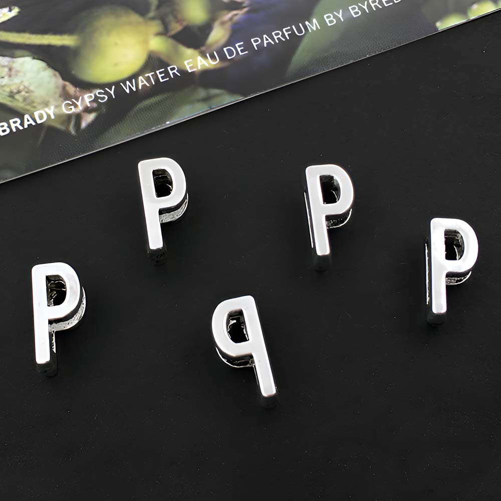 17:1 ancient silver perforated letter P-5x10mm-0.5g