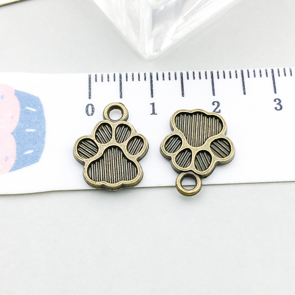 20:1 ancient green striped dog paw 14*12mm-0.8g-20611