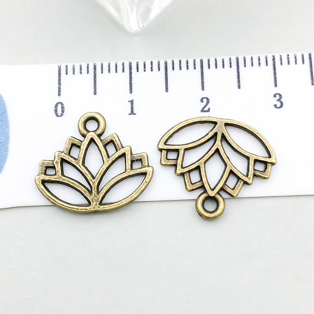 2:1 ancient green hollow lotus 14*16mm-0.6g-9049