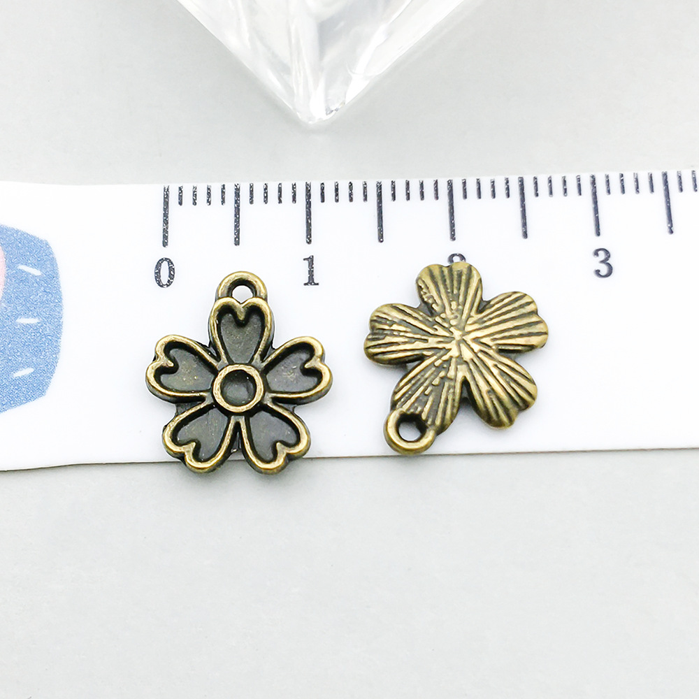 3:1 ancient green cherry blossom 14*12mm-0.7g-20481