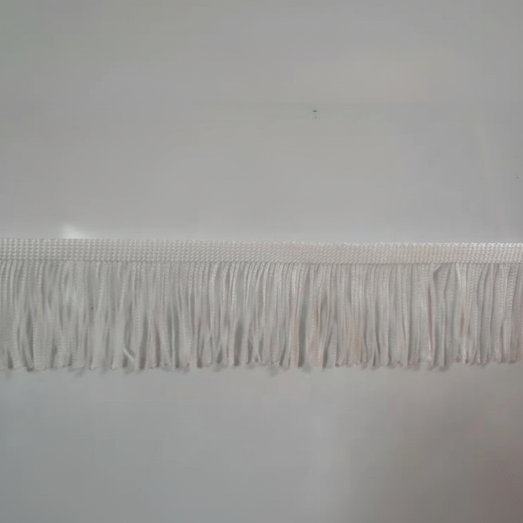 8:White, 6 centimeters