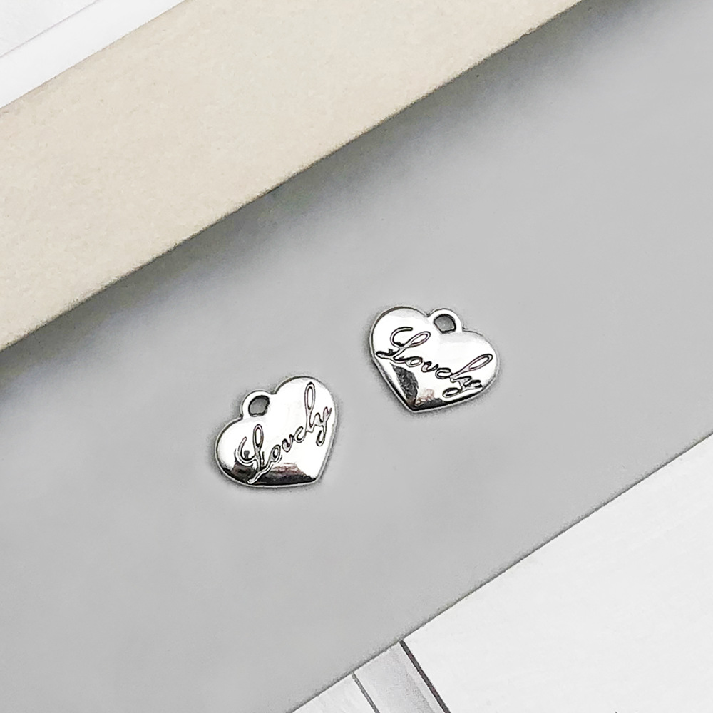 17:1 ancient silver heart-shaped lovely letter card 14*11mm-1.1g-10911