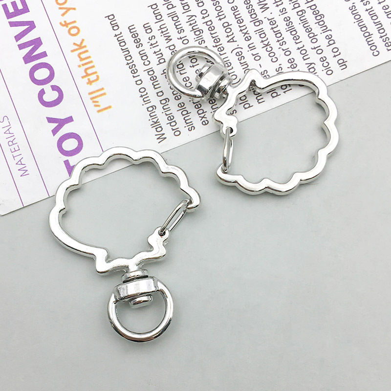 2:1 white K shell keychain dog buckle 30*40mm-4.1g-12808