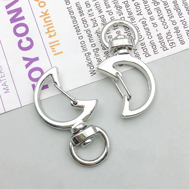 10:1 white k moon keychain dog buckle 19*34mm-3.6g-12848