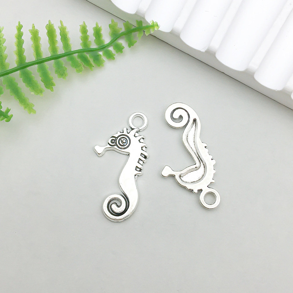 15:1 ancient silver ocean seahorse 15*30mm-1.5g-11309