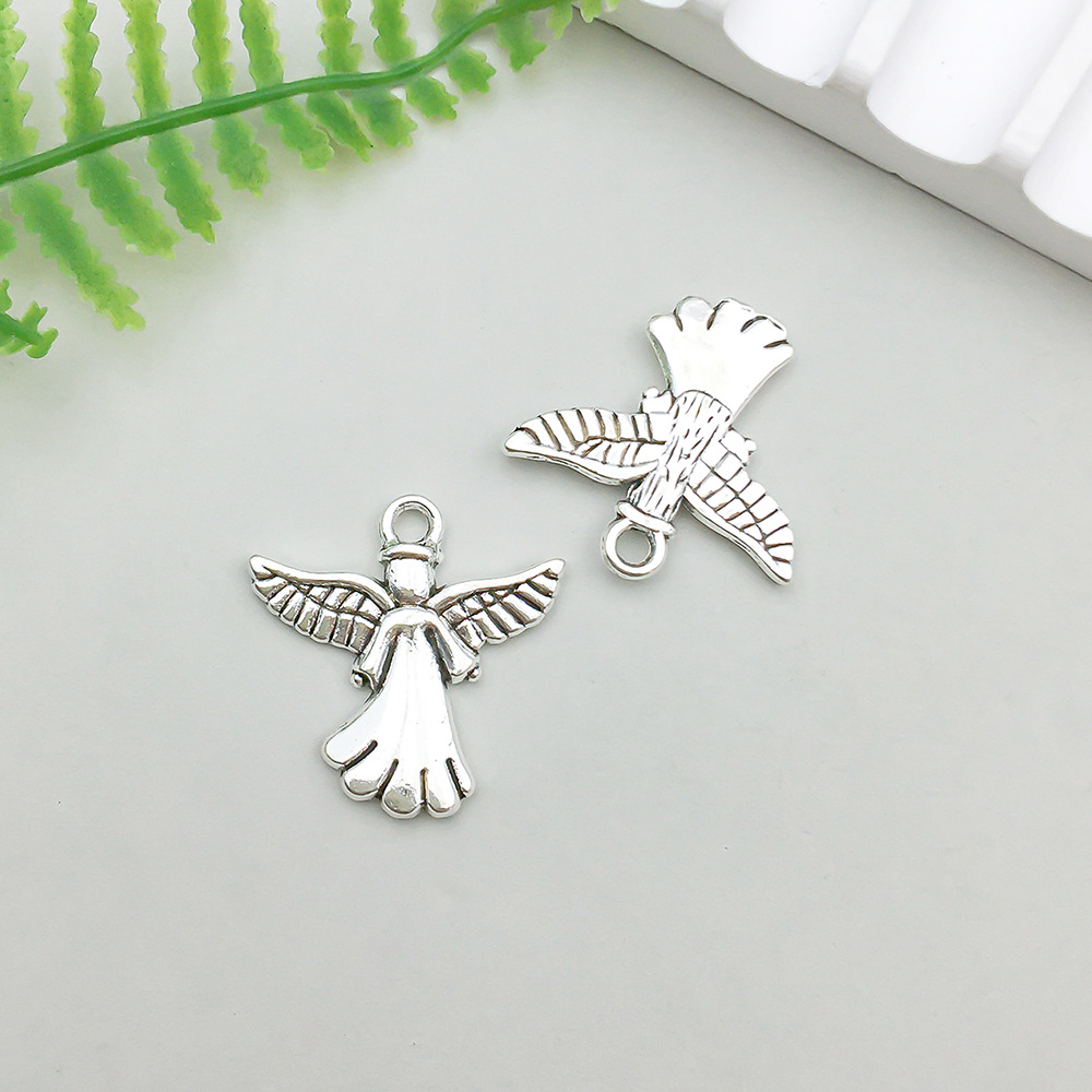 17:1 ancient silver angel 20*20mm-1.8g-11311