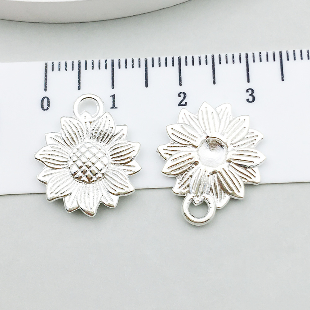 6:1 bright silver sunflower 18*15mm-1.4g-20448