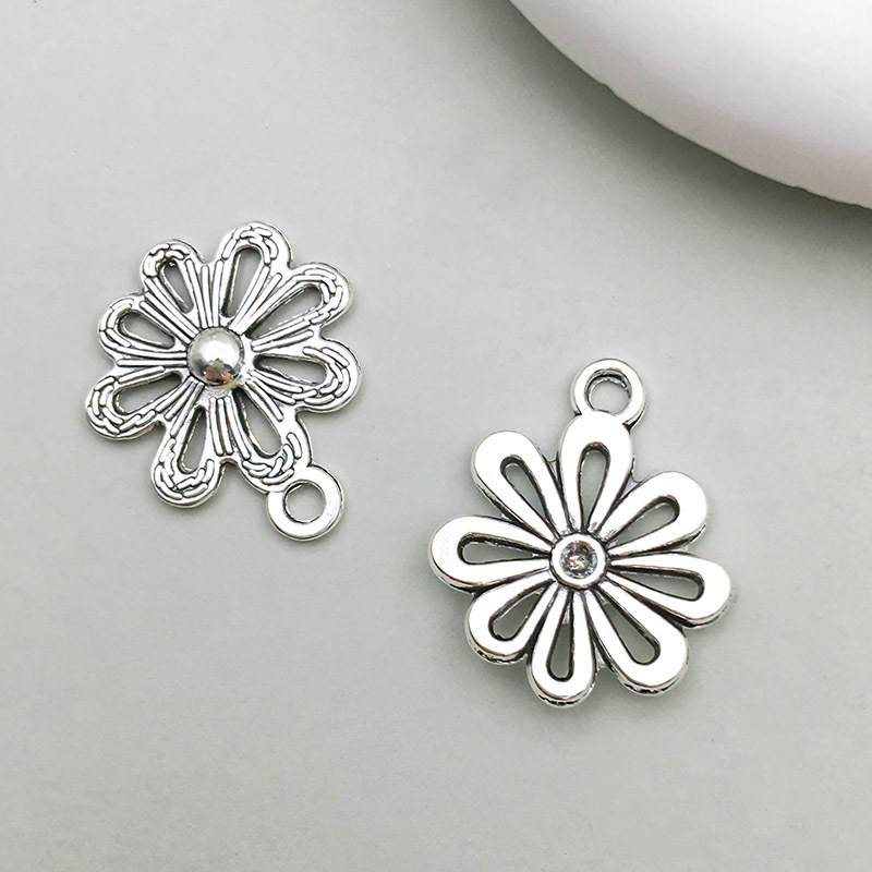 4:1 ancient silver flower 17*20mm-1.1g-10403
