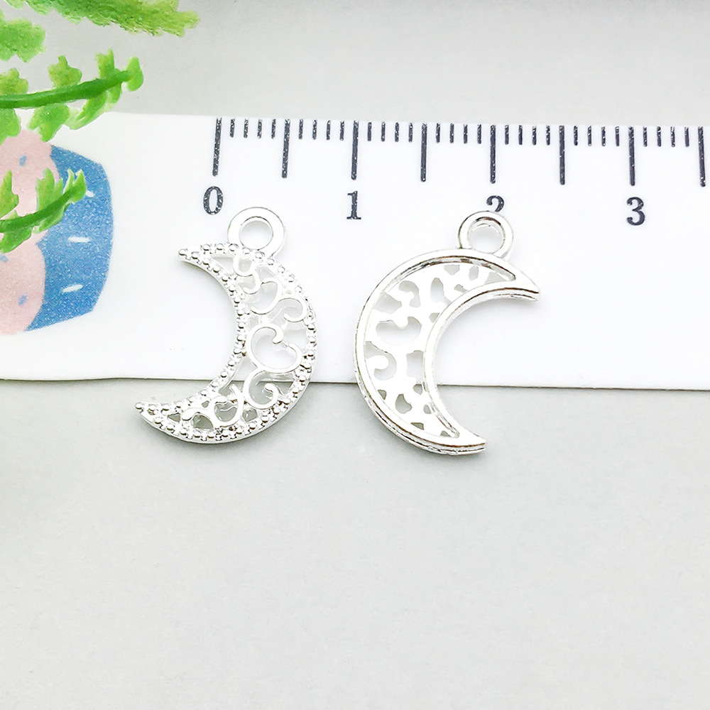 3:1 bright silver hollow moon 12*18mm-0.5g-20836