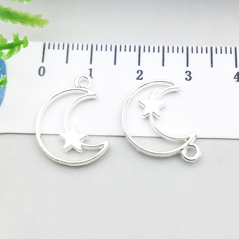 11:1 bright silver hollow moon 15*20mm-0.7g-20844