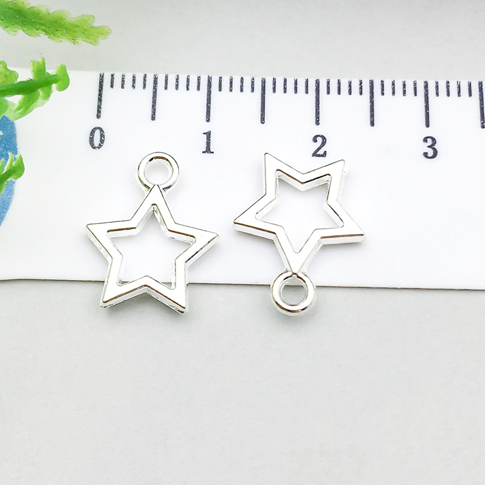 15:1 bright silver hollow five-pointed star 12*14mm-0.6g-20848