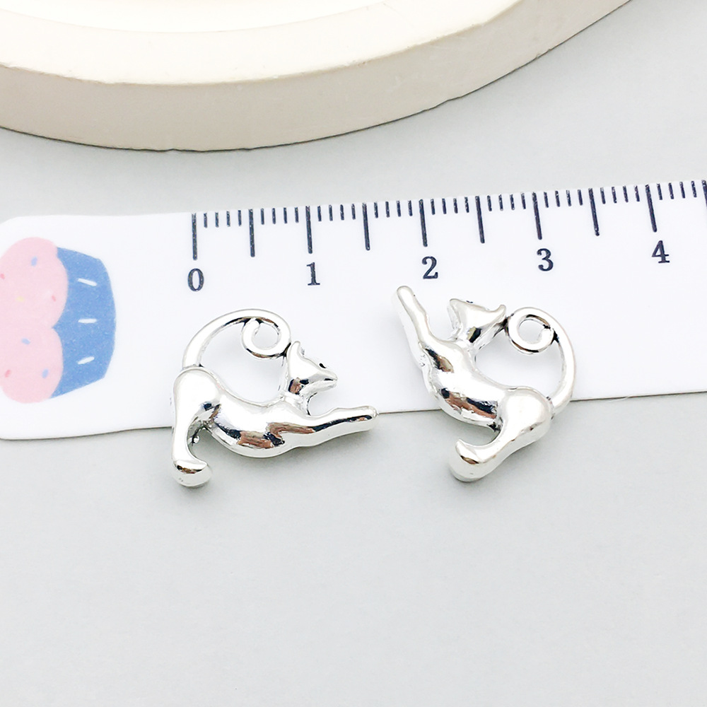 10:1 ancient silver cat 13*17mm-2.2g-8425