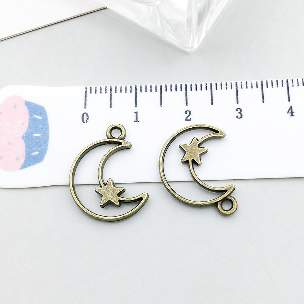 15:1 ancient green hollow moon 15*20mm-0.7g-20860