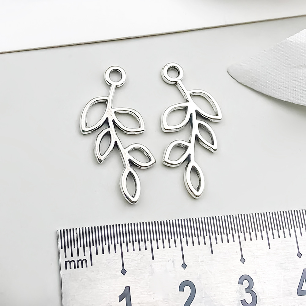 18:1 ancient silver hollow leaf 12*26mm-0.8g-10797