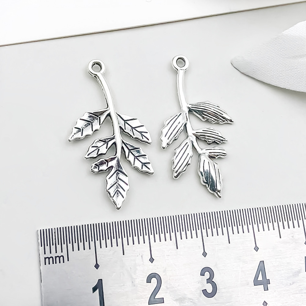 23:1 ancient silver leaf 16*30mm-1.2g-B40