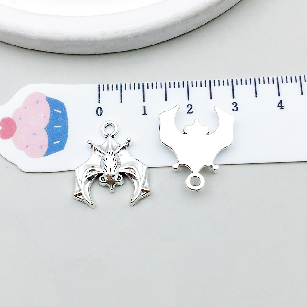 20:1 ancient silver halloween bat 17*20mm-1.6g-b297