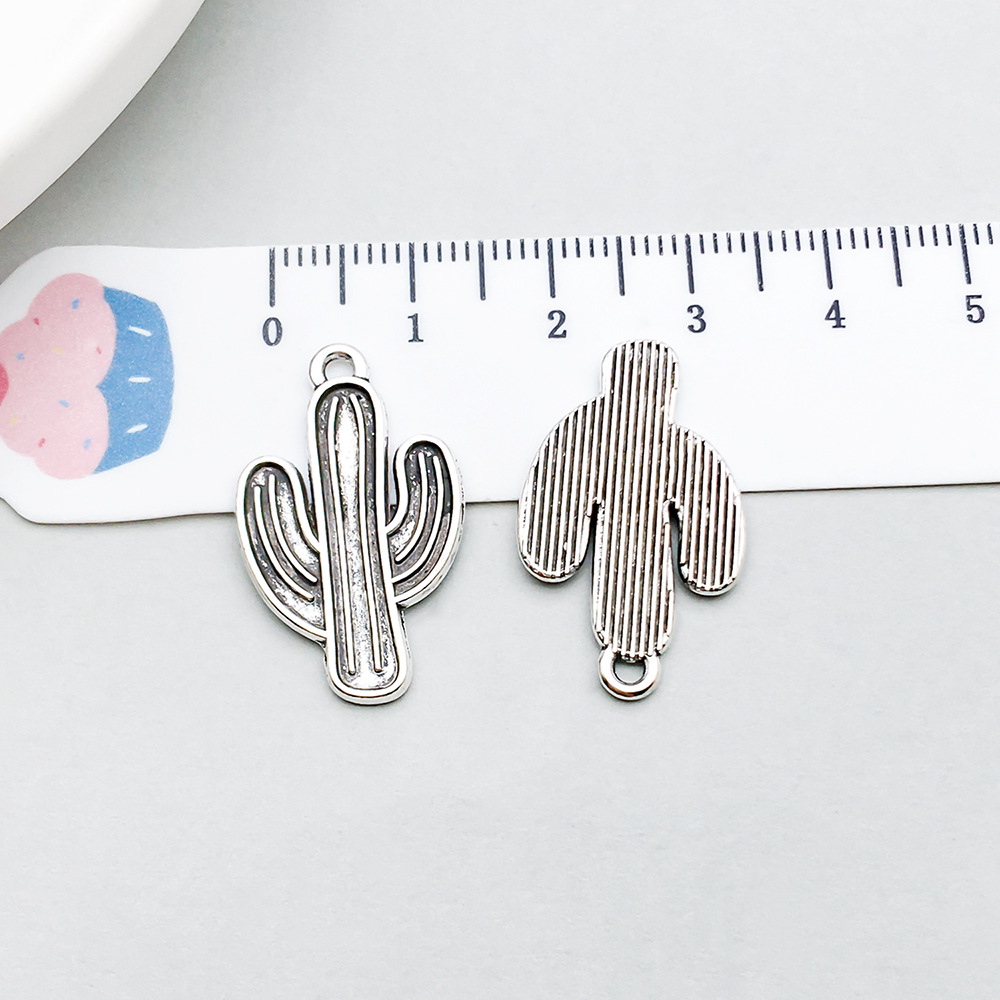 14:1 ancient silver cactus 26*16mm-1.6g-19232