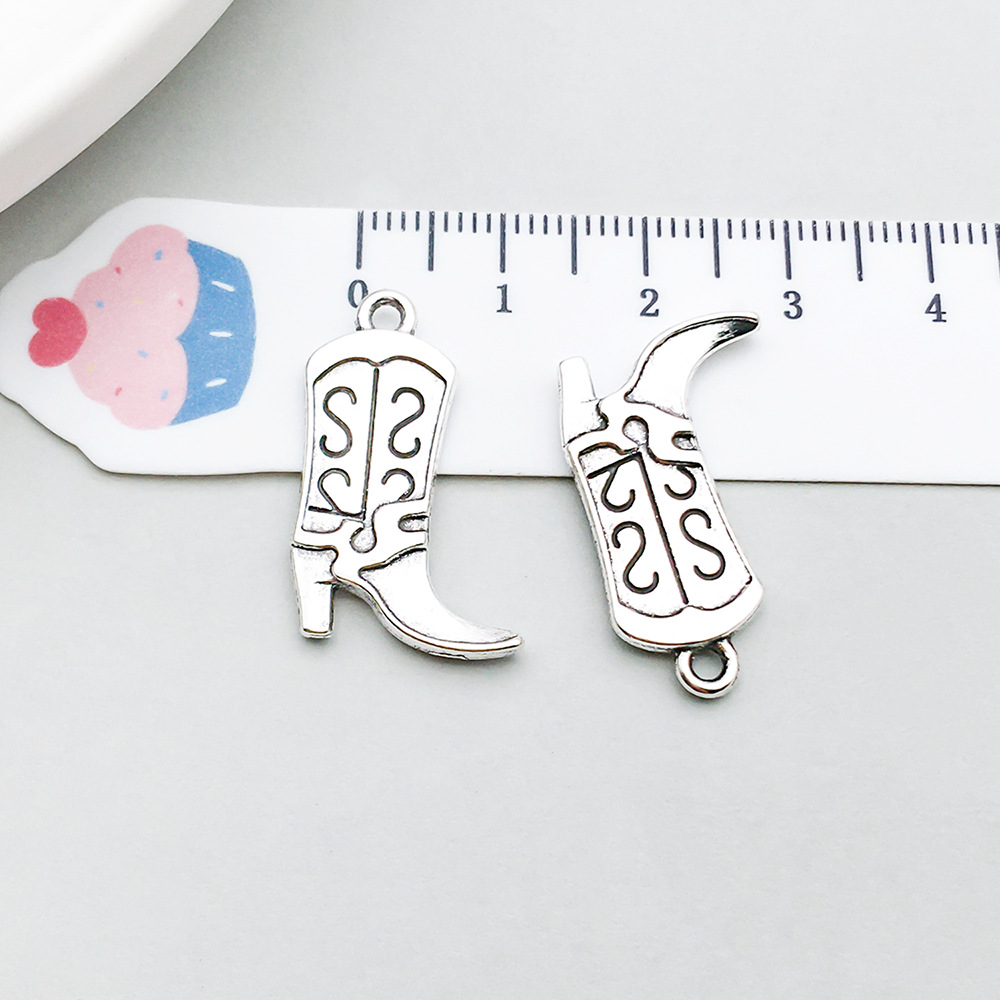 19:1 ancient silver boots 25*15mm-2.2g-19237