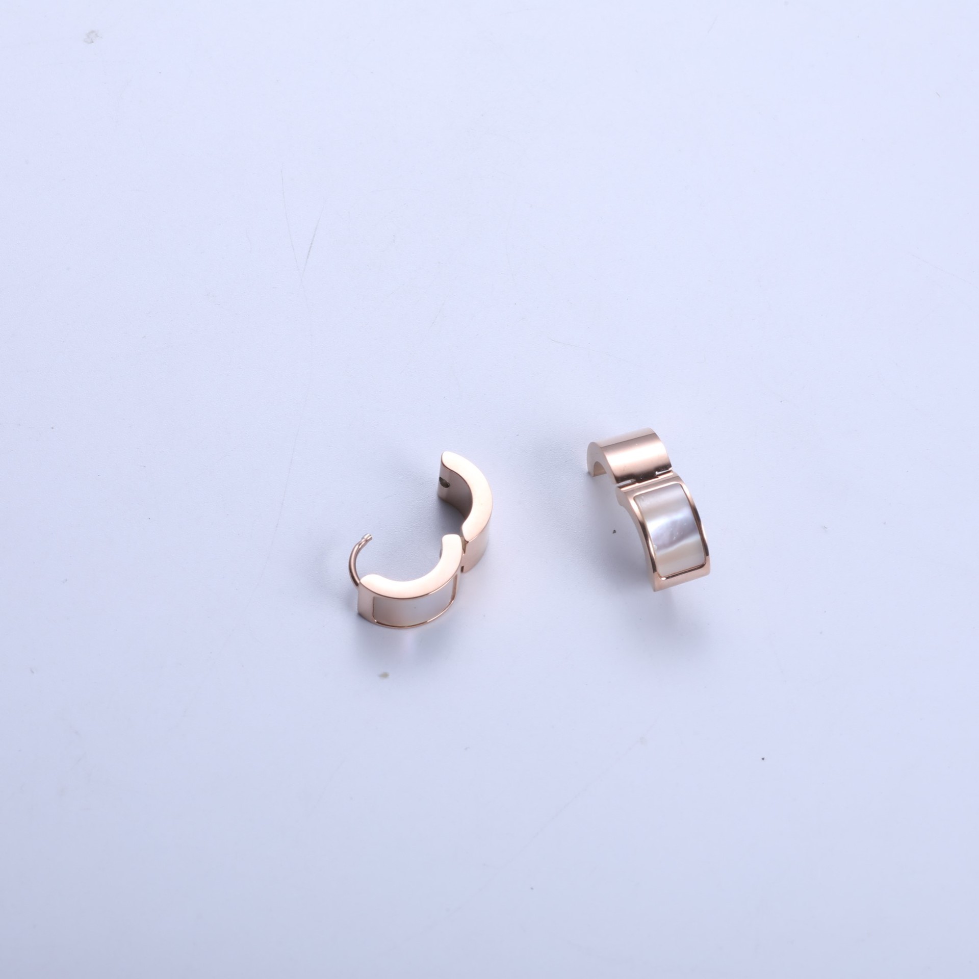 3:Rose gold earrings