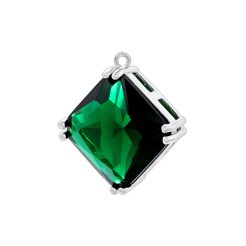9:White Gold Green Diamond