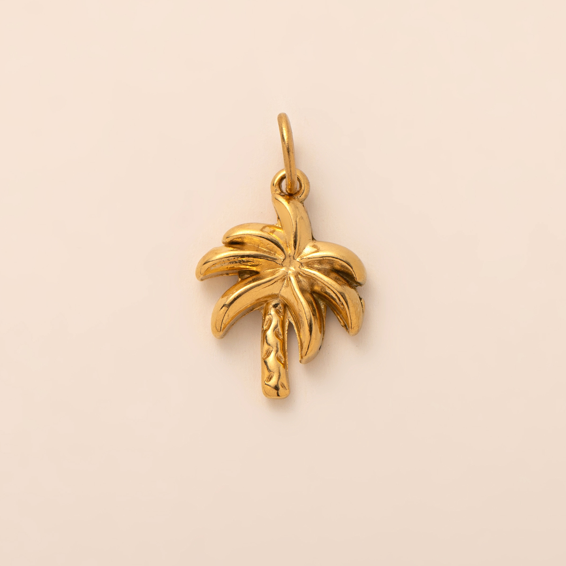 9:Palm tree pendant