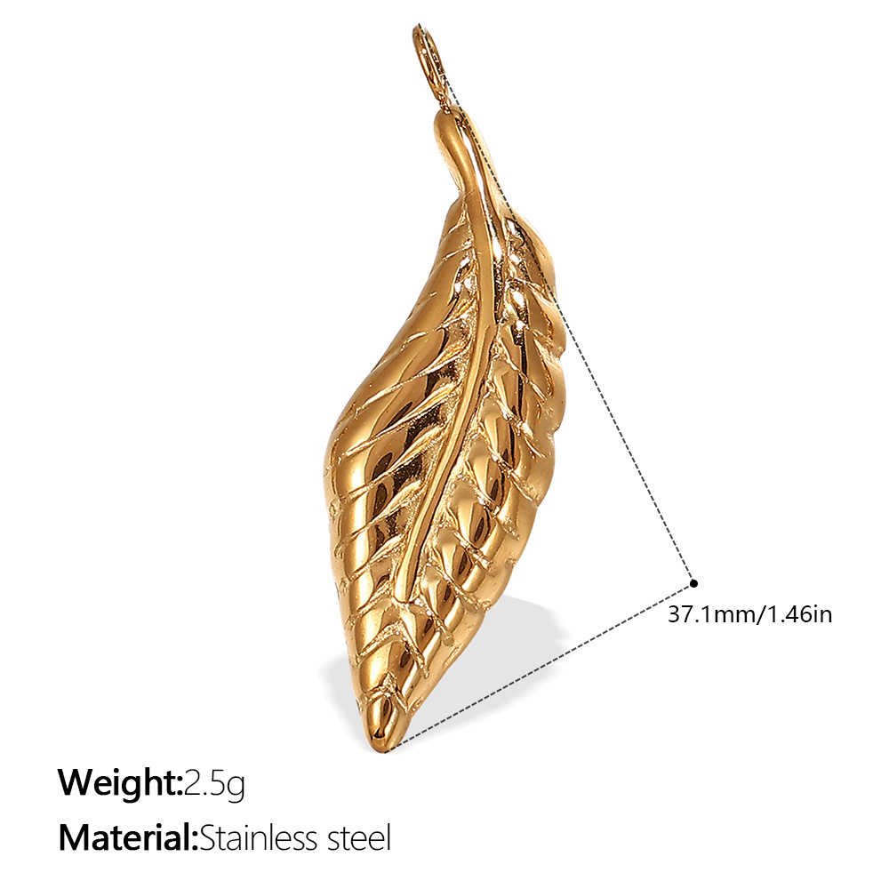 6:Pj390g gold pendant