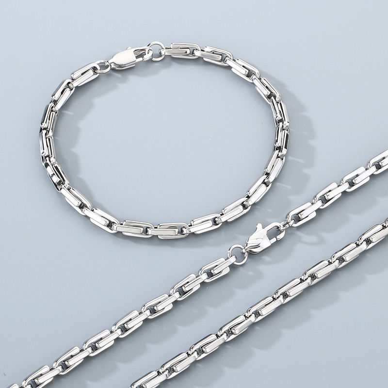 A bracelet 4.5mm/21cm
