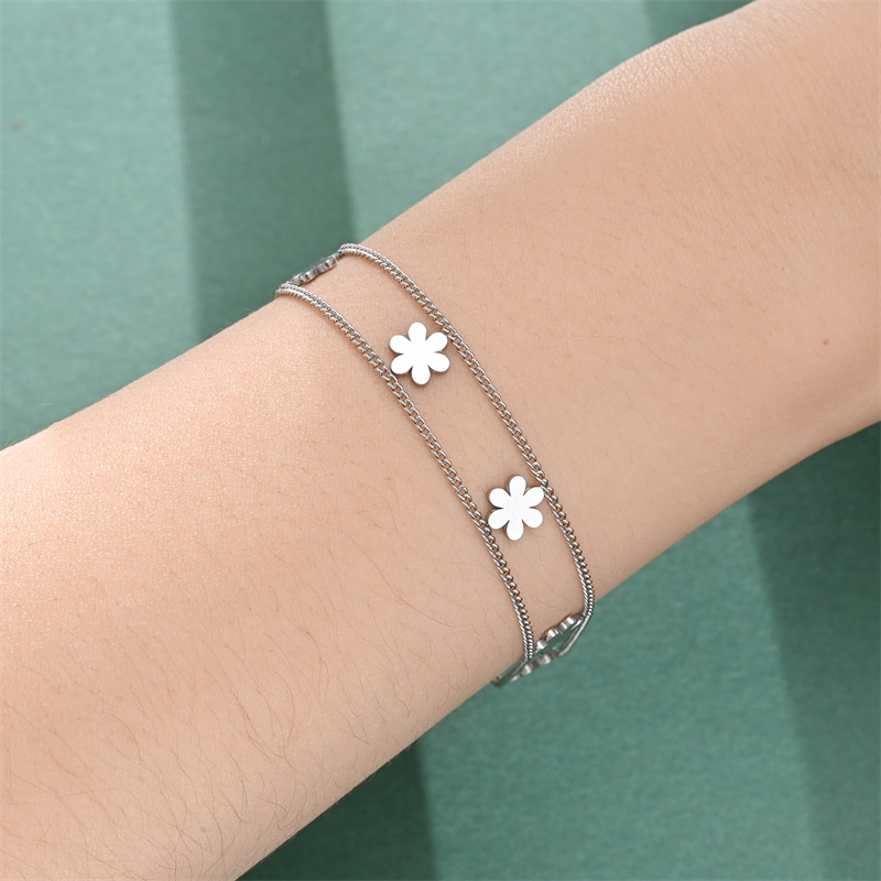 1:Five-petal flower steel color