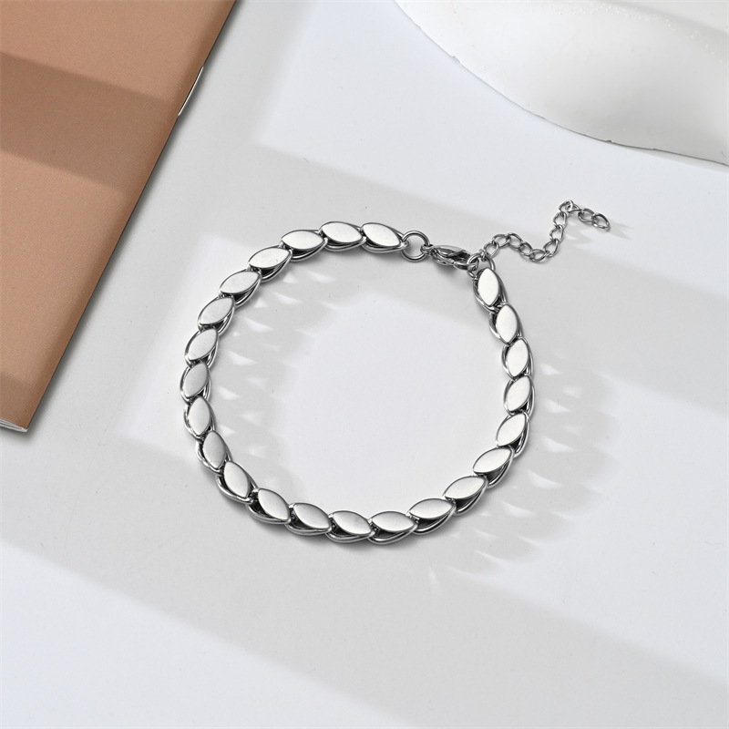 2:2 bracelet 7.1inch