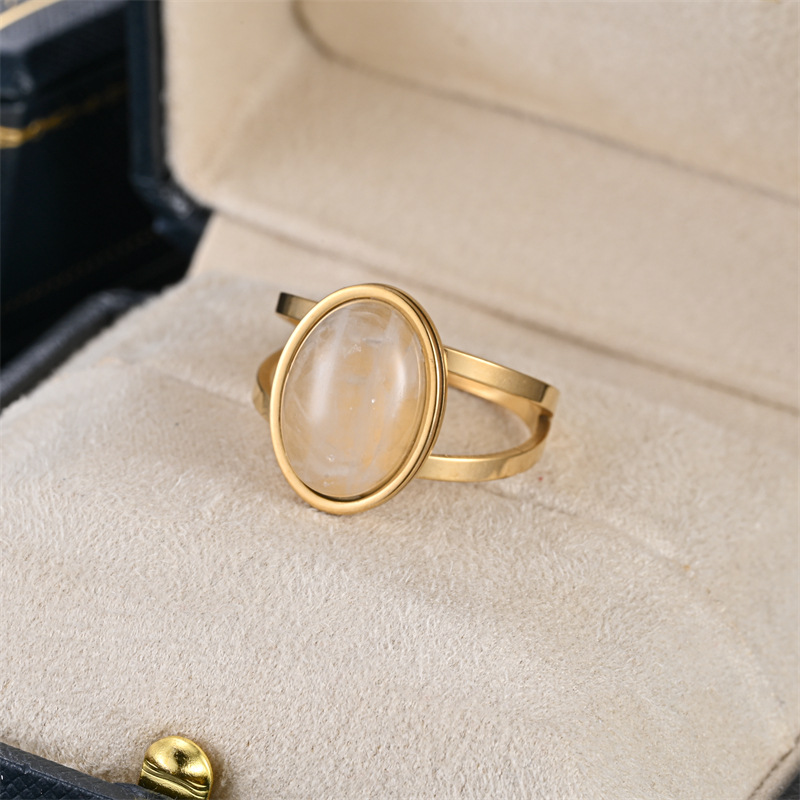 Clear Quartz US Size #7