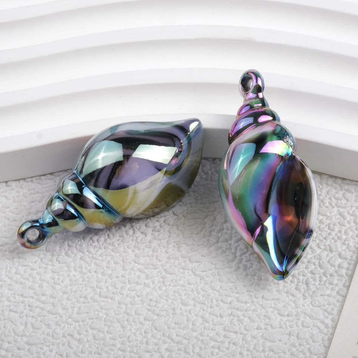 5:Black-small size conch