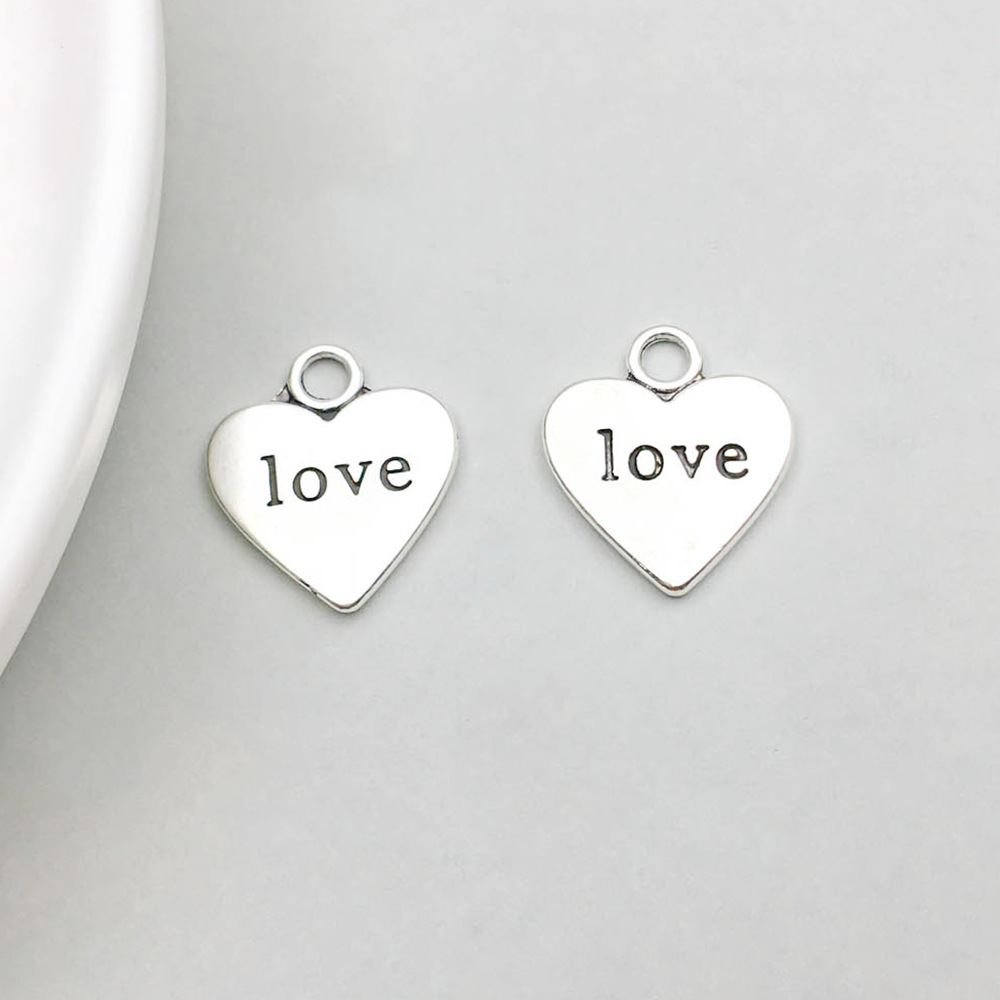 2:1 Ancient Silver Peach heart letter love17 * 19mm-2g-11643