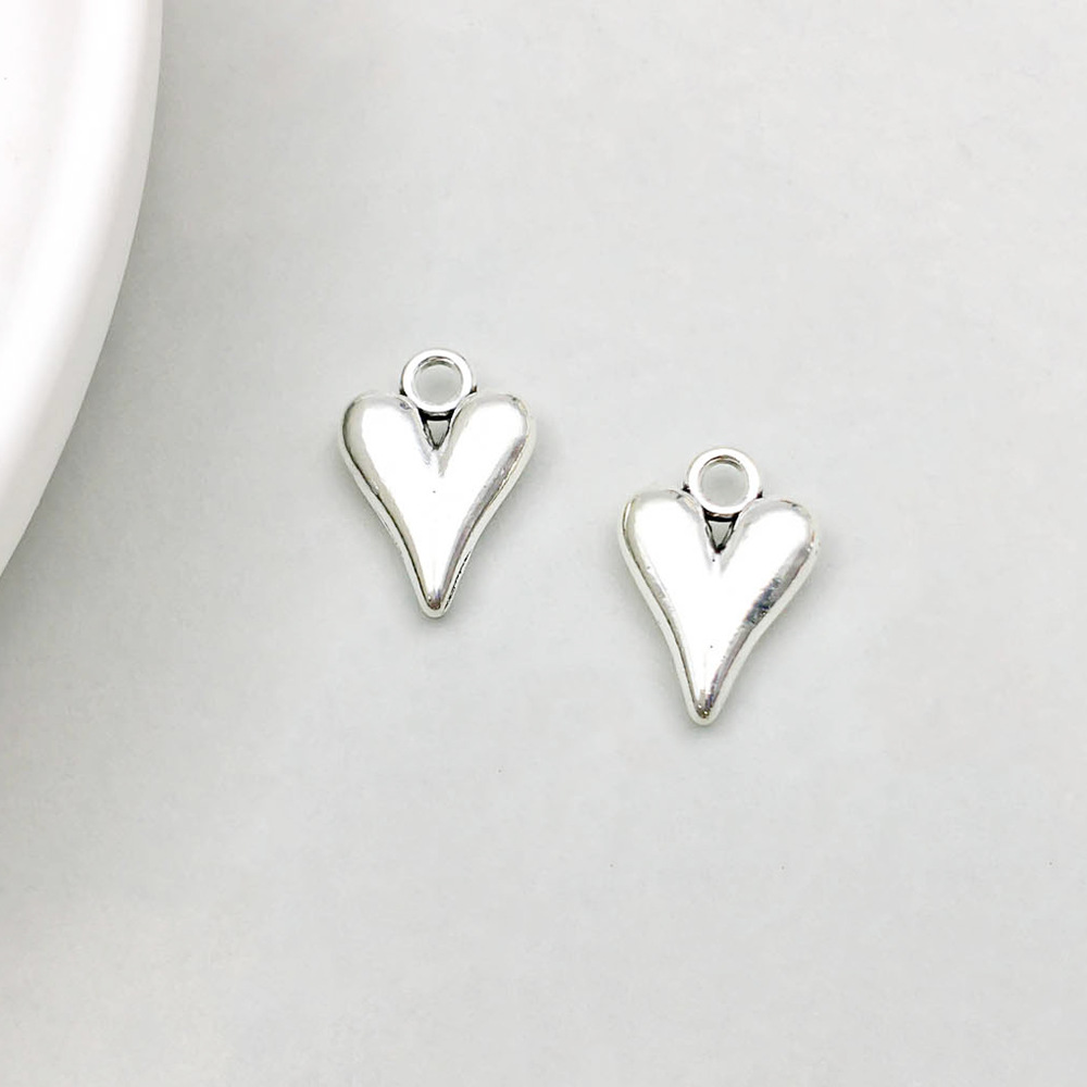 17:1 Ancient silver heart 11*16mm-1.7g-14099