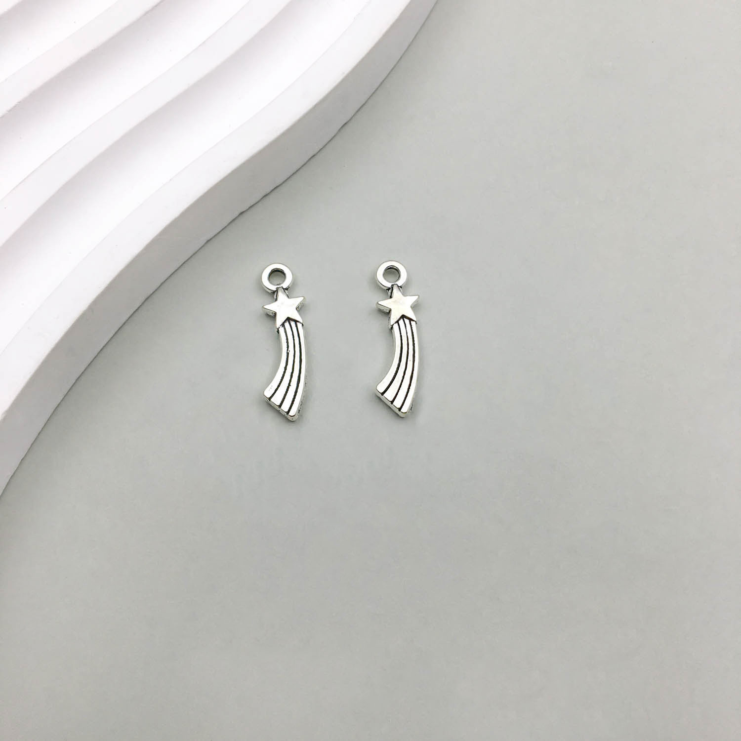 8:1 Ancient Silver Meteor 5*20mm-1.7g-9067