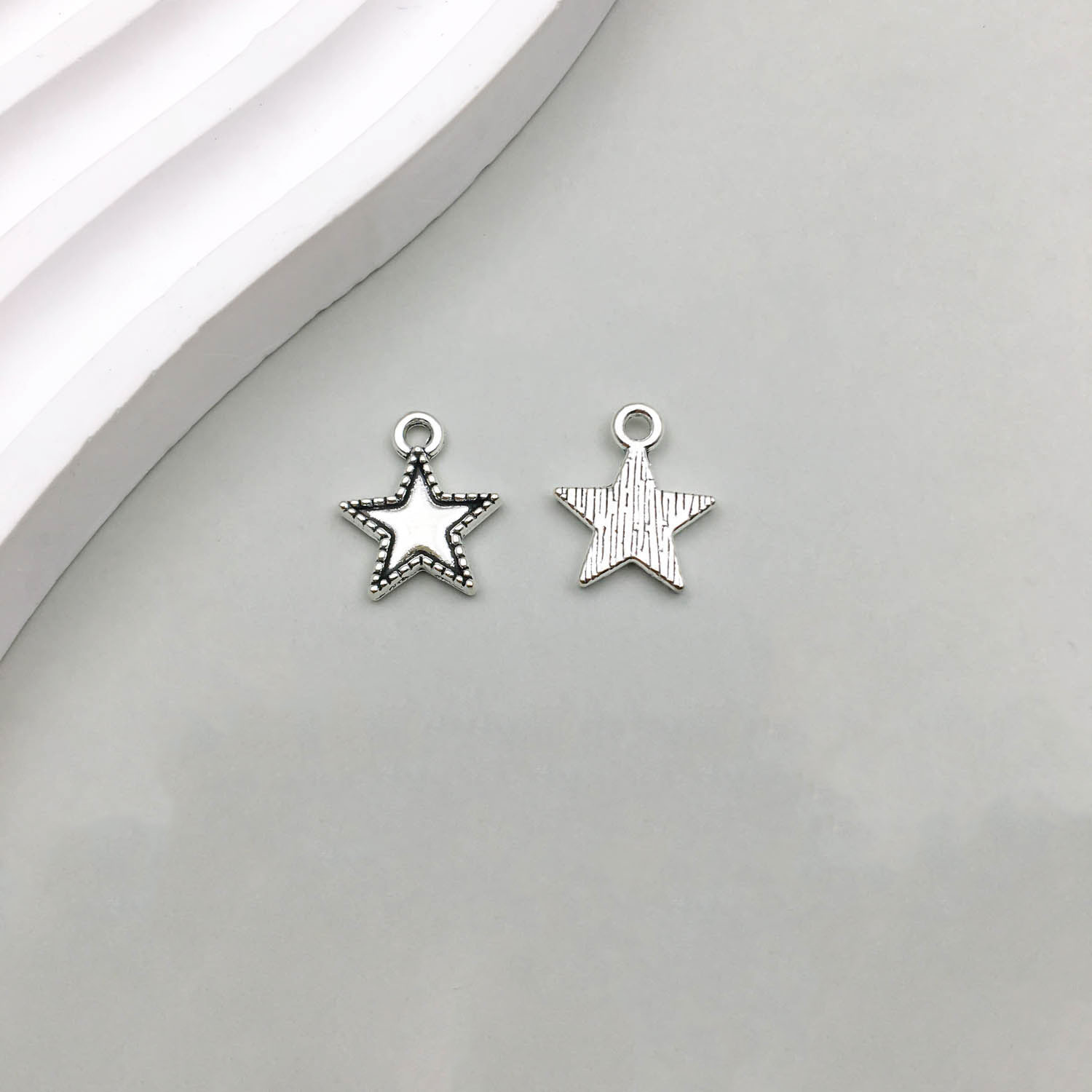 9:1 Ancient Silver Star 13*15mm-0.7g-9842
