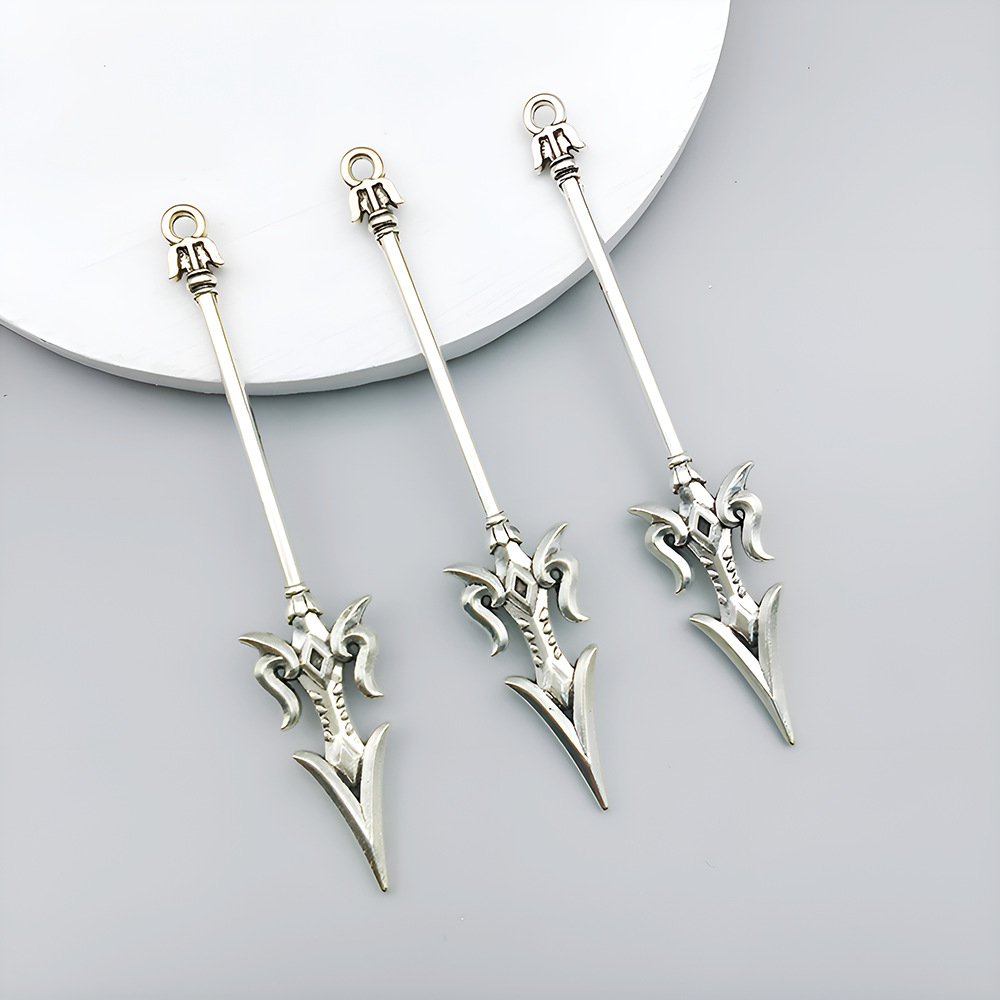 3:1 ancient silver sword 13*69mm-3.5g-16173