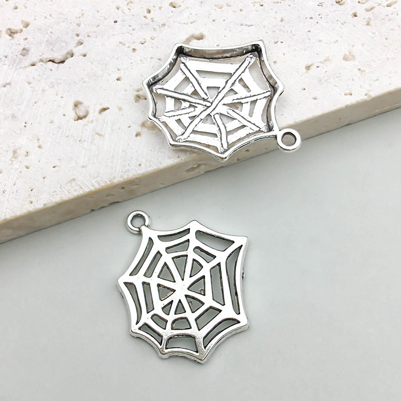 3:1 ancient silver spider web 21*25mm-1.5g-10889