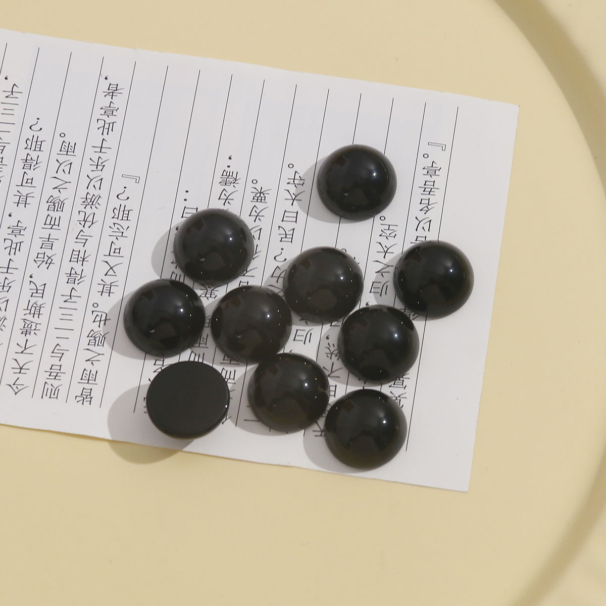 1:One black agate stone (thickness about 8mm)