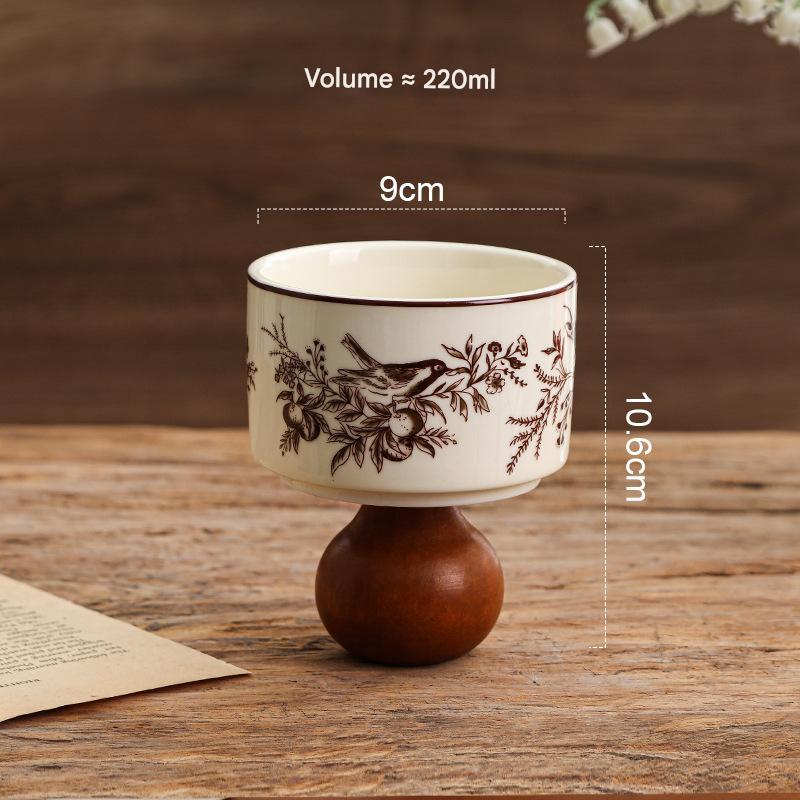 French flower and bird-ball wooden legs (brown)