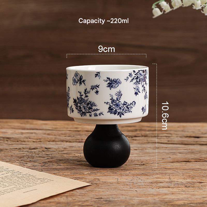 Blue small floral-ball wooden legs (black)