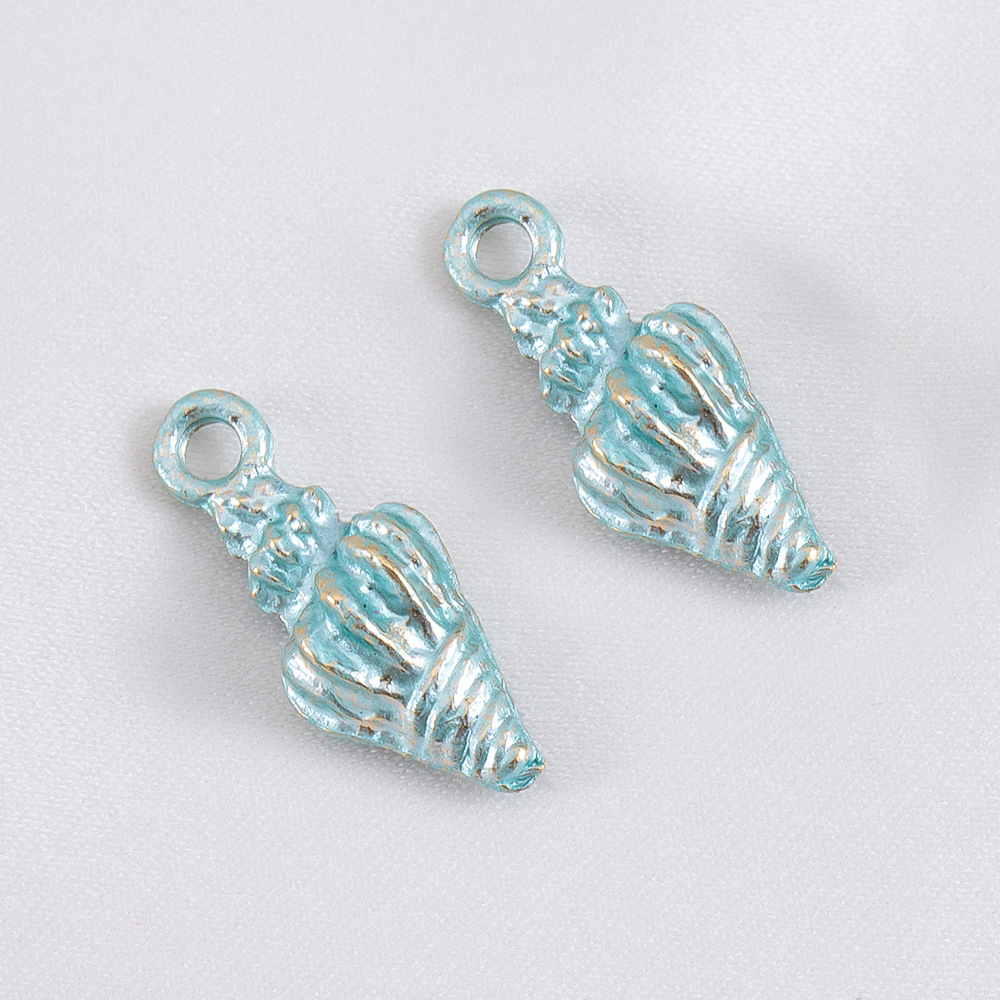 5:Conch - light blue -7.7x19.4