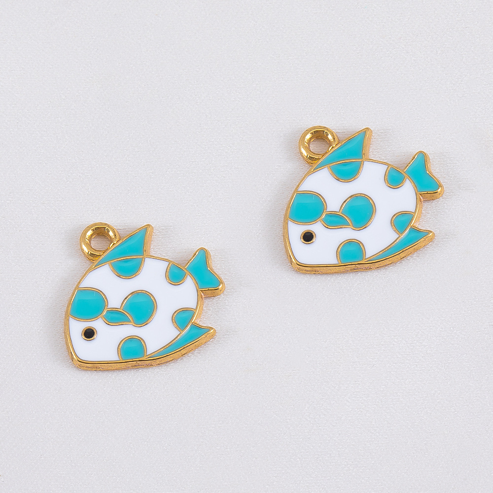 9:Polka dot fish -14.4x14.3