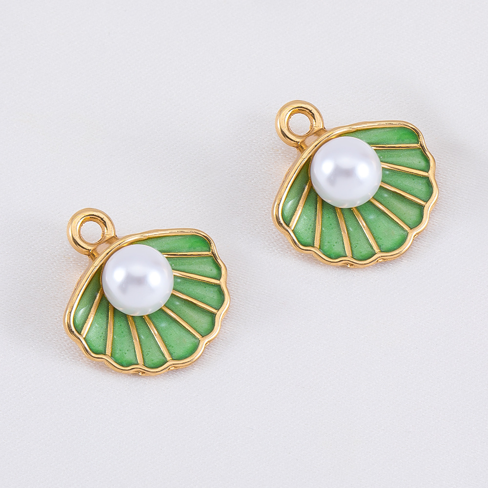 Shell pearl - green -15.8x14.4