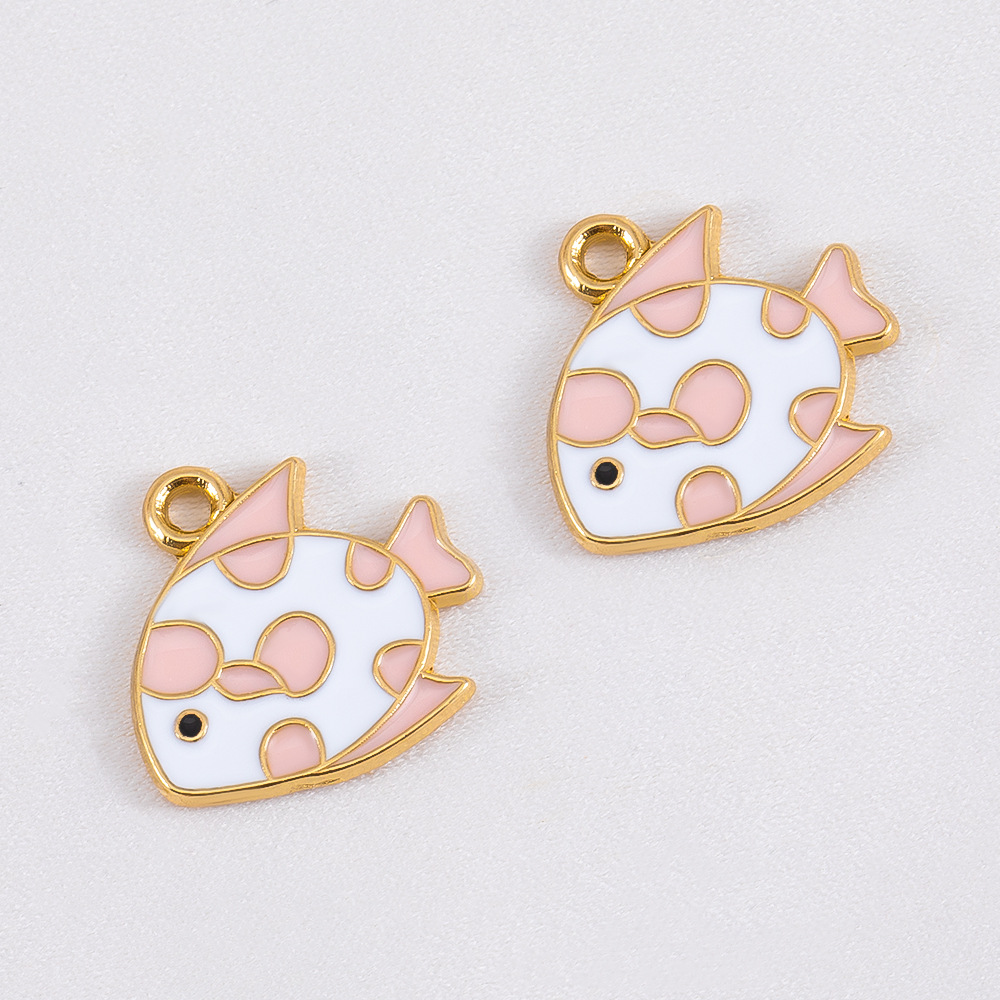 11:Polka dot fish -14.4x14.3