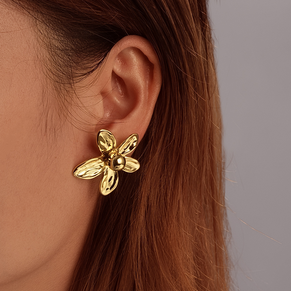 1:花朵焊珠耳环金色