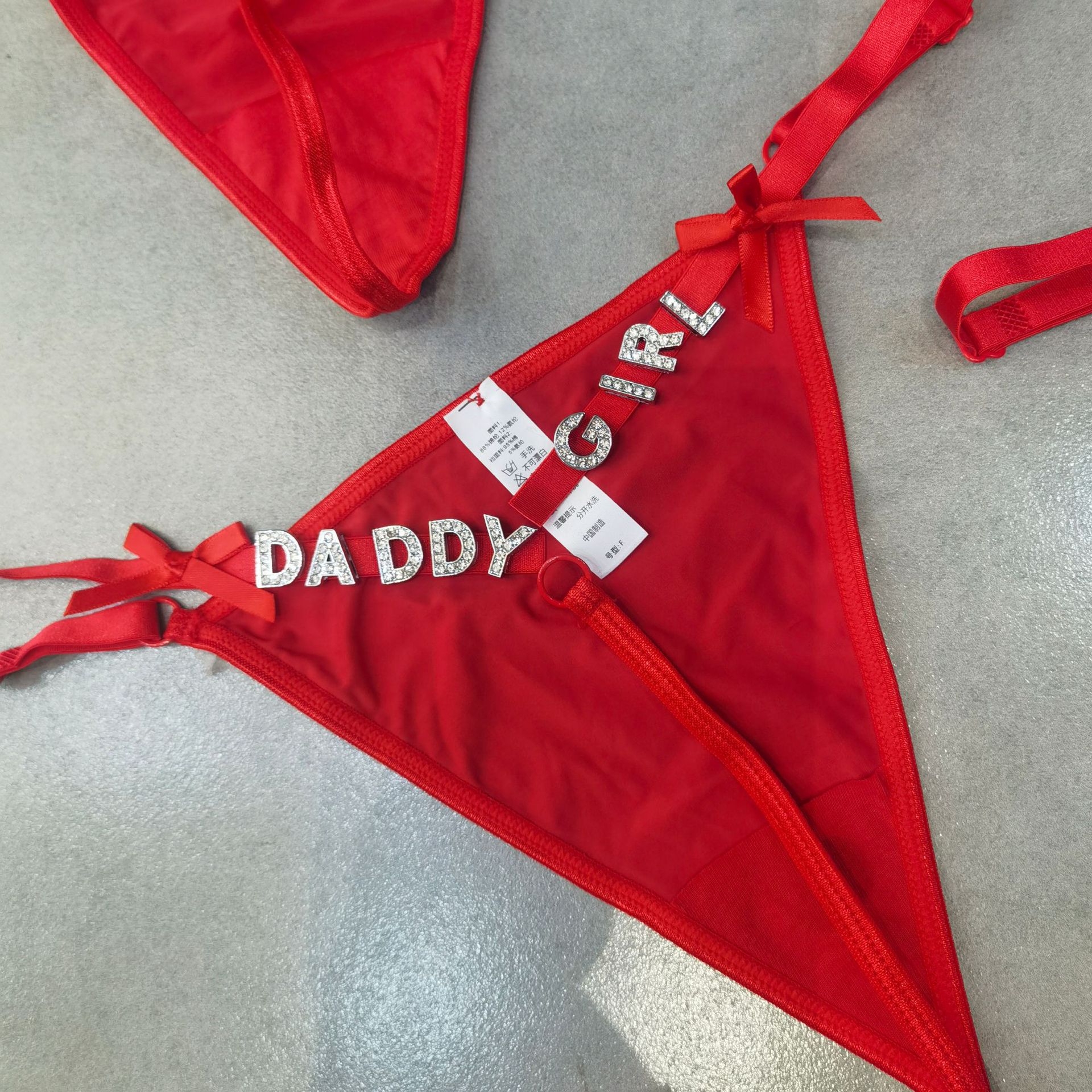 RED DADDY GIRL SILVER