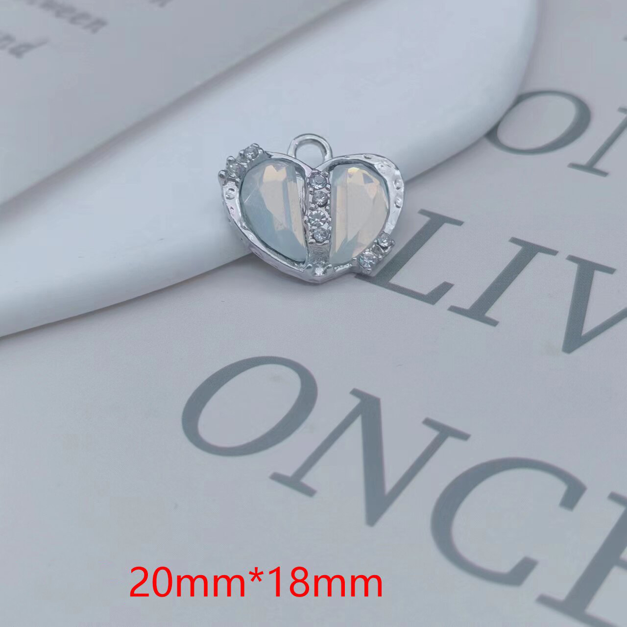 2:White Diamond split Love