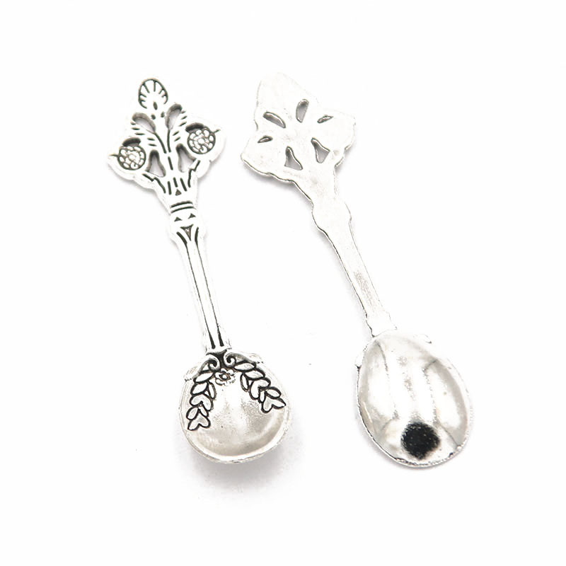 1 couleur argent antique