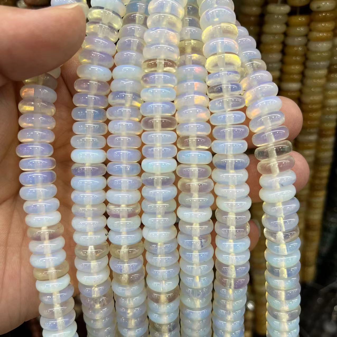 Opal 4x10mm (about 50 pieces)